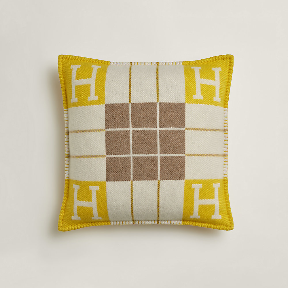 Avalon III pillow, small model | Hermès USA Avalon III pillow, small model | Hermès USA